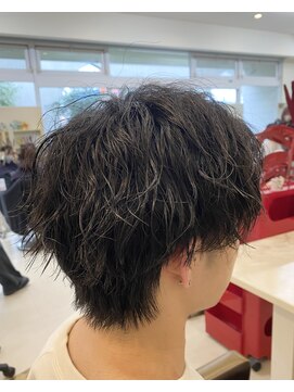 ニコラ(NICOLA) センターパート×スパイラルパーマ