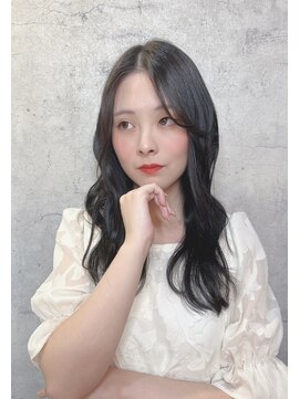 ウィローズ(WILLOW'S) 透明感ヴァイオレット小顔レイヤー　20代30代40代