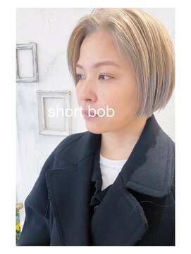 ヴィータ 白金(vi ta) shortbob