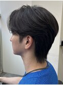 センターパートウルフ