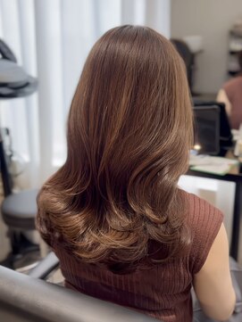 ソヨン 栄2号店(SOYON) 【大人ミディ】レイヤーカット/小顔カット/ベージュブラウン