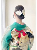 ヘアアンドメイク スタジオ ミムロ(HAIR&MAKE STUDIO MIMURO)&nbsp;タイトシニヨン+振袖着付け