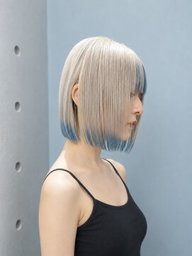 グラッジ 池袋(GLADGE) ホワイトカラー/ホワイトベージュ/ハイブリーチ/デザインカラー