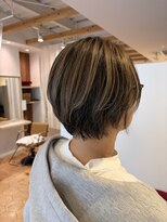 アズールサン 草加西口店(azule-sun)&nbsp;ハイライトカラー,シルバーベージュ,ショート【草加】