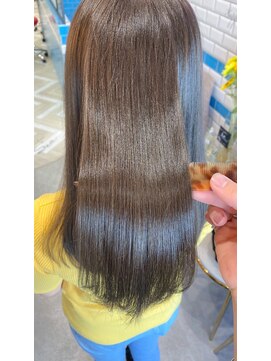 シー バイ ロンド 新宿(Sea by Lond) 大人の美髪さらつやロングヘア