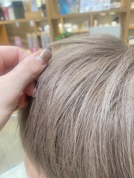 ソワンドゥブレス 瓜破店(soin de brace) シルキーベージュ