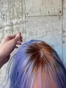 アルカナ 明治神宮前原宿(ARCANA) ウルフカット　ボブ　ブルーカラー　ネイビーブルー　ターコイズ