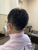 コアフィールフィス(COIFFURE fils)&nbsp;新規お得クーポンあり！短めツーブロスタイル