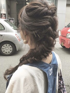 ウミ(umi.) ヘアセット