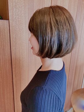 トップヘアー アヴェニュー 刈谷(TOPHAIR Avenue) やわらかグラボブ/ことりベージュ/ニュアンスカラー