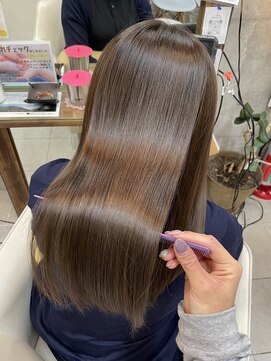 ラストーリア(La storia) 髪質改善カラー