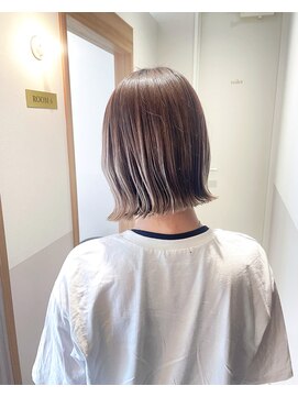 サロウィン 大宮Crest店(SALOWIN) 切りっぱなしボブ