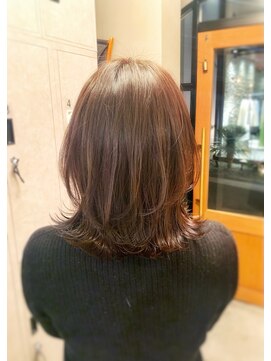 イオエ(ioe) 前髪/アンブレラカラー/こなれミディ/イメチェン/ウェーブパーマ