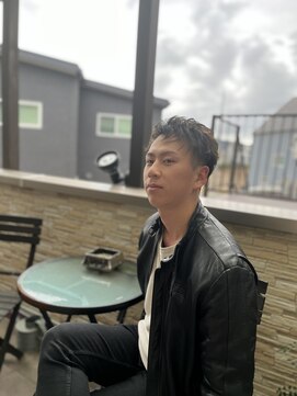 アールヌーベルヴァーグ(ar nouvelle vaugue) カット+パーマ+ハイライト