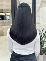 エブリ(evri)&nbsp;「evri」ロングレイヤー　レイヤーカット　毛先カール