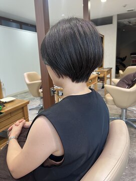 インビテーション 名古屋(invitation) 定番!丸みショート