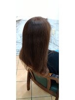 エストレーラ(estrela) オイルプラスカラー カット