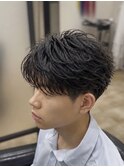 ∞フェザー