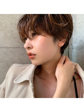 カールム(carlm) 【ｃａｒｌｍ/上川美幸】マッシュショート～パーマ風～
