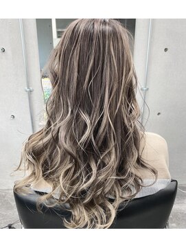 レディアル 大宮(REDEAL) 【REDEAL大宮】エアータッチバレイヤージュ[ハイライトメッシュ]