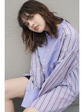 イリ(iri) 〈iri〉ミディアム/ポイントブリーチ/イヤリングカラー