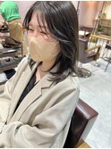 *滝田*顔まわり小顔くびれレイヤー シアーグレージュ ミディアム