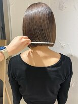 ラミエ バイ メルト 吉祥寺(lamie by melt)&nbsp;"久保田"ぱつっとボブ切りっぱなしボブ大人ボブ小顔ボブ