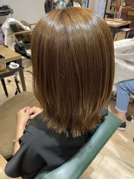 サラ(sarah) レイヤーボブ