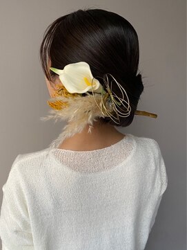 オリ('Oli) タイトシニヨン