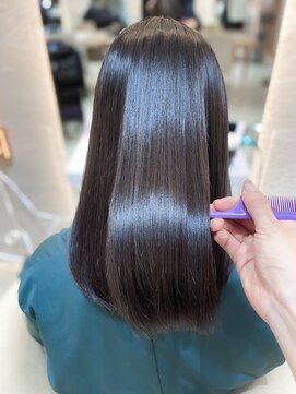 美髪縮毛矯正巻ける縮毛矯正髪質改善