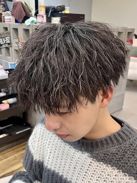 スウェル 津田沼店(Swell) 波巻きパーマ/韓国マッシュ/スパイキーショート/津田沼