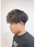 ジリっと質感のツイスパマッシュ