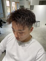 ハイプ(HYPE) 波巻き/メッシュ/スキンフェード/学割/白髪染め/縮毛矯正/韓国