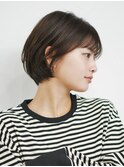 切りっぱなしショート・ボブ/絶壁解消/前髪なし/40代/30代/丸顔