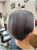 白髪ぼかし/ヘアマニキュアで細い髪もコーティング