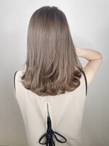 アミ(Ammi)&nbsp;◆ダブルカラー/レイヤー/イルミナカラー/髪質改善/縮毛矯正