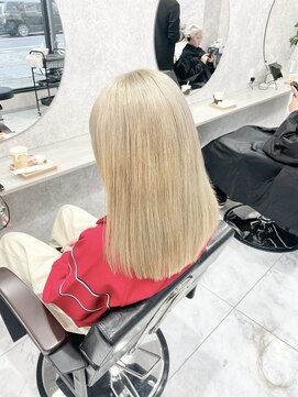 ブロンド/ホワイトブロンド/ケアブリーチ/髪質改善/学割