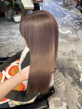 チャプター 問屋町(chapter) ケアブリーチミルクティーベージュカラーレイヤーカット韓国ヘア