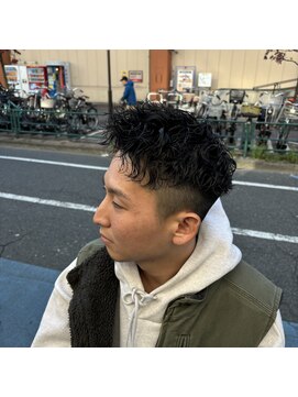 ゴートファミリー 川口(G.O.A.T FAMILY) 6ミリツーブロック　ツイストスパイラルパーマ