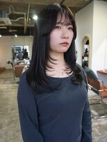 ニードジェリコ(NEED JERICHO)&nbsp;結べるレイヤーカットにアッシュブラウン