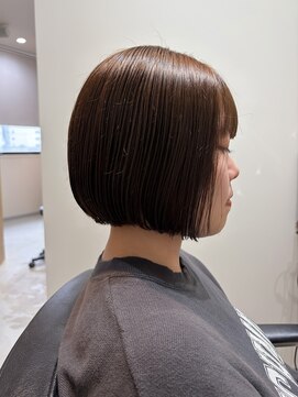 オーマ(OMA) 内巻きボブ