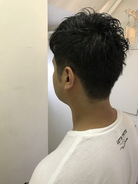 パティオンツー(PATIONN2) くせ毛風束感黒髪ショートネープムービングショート☆