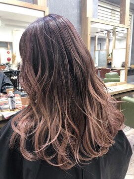 ジゼル(gisele) ピンク×メタリック×モーブのMIXバレイヤージ