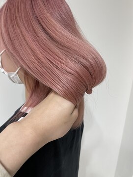 エモーション(emotion) ホワイトピンク