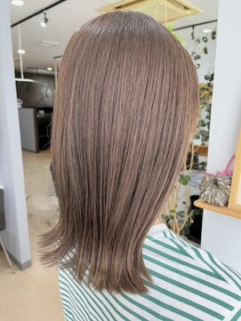 ウタ(uta) 【あおき ひかる】 バイオレットアッシュ