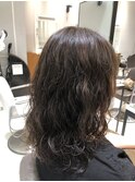 鎖骨くらいのミディアムヘア レイヤー 低温デジタルパーマ