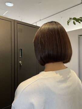 フラッグ ヘアー 天神西通り店(Flag HAIR) 髪質改善酸性ストレートとブリーチしない透明感カラーが得意です