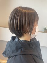 リノ 金山(Rino)&nbsp;デザインカラー/レイヤーカット/ウェットヘア/オリーブベージュ