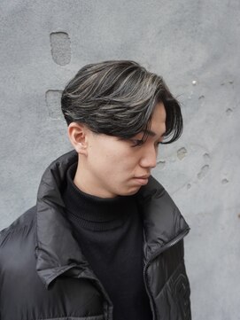 メンズグルーミングナンバーナイン(MEN'S GROOMING NUMBER NINE) オシャレな人が沢山来客のメンズカラーサロン