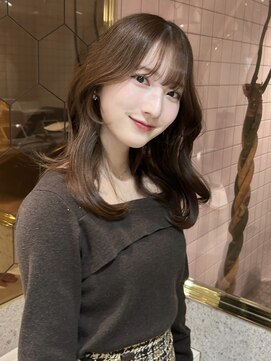 シーシンジュク 新宿南口(Sea shinjuku) メルティーカラー×フェミニンロング[似合わせカット/韓国]